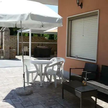 Panzió Via Dei Cascella 16 Vasto